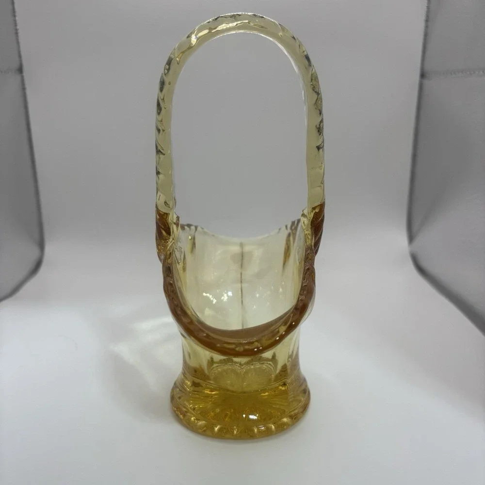 Vintage Westmoreland Golden Sunset (Amber) Glass Basket Ball & Swirl 6.5